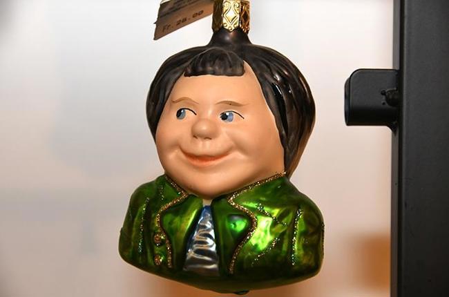 2301 Christbaumkugeln 29