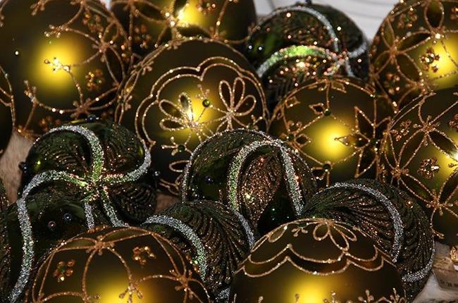 2301 Christbaumkugeln 22