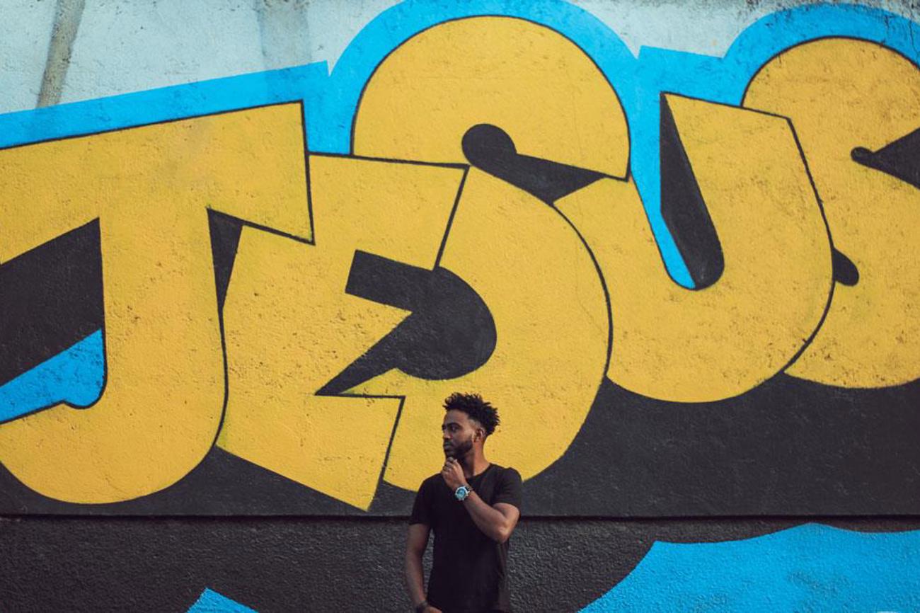 Die Evangelien geben uns eine historische Information über Jesu Geburt, die darauf hindeutet, dass in der Beziehung zwischen Maria und Josef etwas nicht stimmte, sagt Daniel Marguerat, Spezialist der historischen Jesusforschung. Foto: Gift Habeshaw/Unsplash