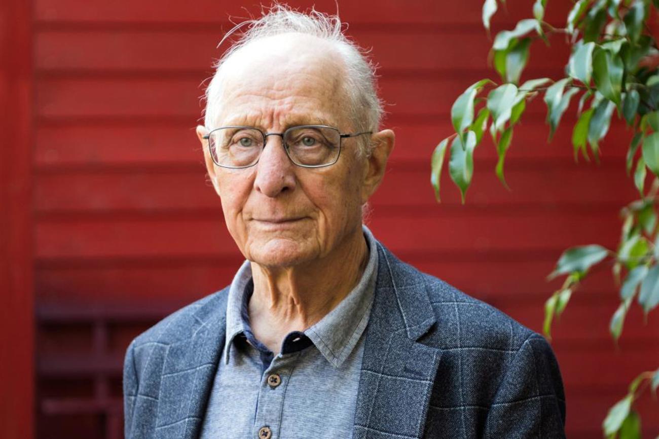 Werner Kriesi arbeitete lange als Gemeindepfarrer und betreut Menschen, die mit Exit sterben wollen. | Urs Jaudas