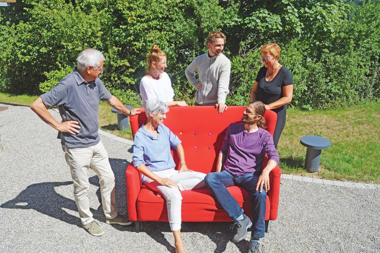 Die Köpfe hinter der Idee «Nachbar» (v. l. n. r.): Felix Ott, Martina Tinner, Miriam Gehrke, Tim Bucher, Thomas Nohl und Nicole Russenberger.