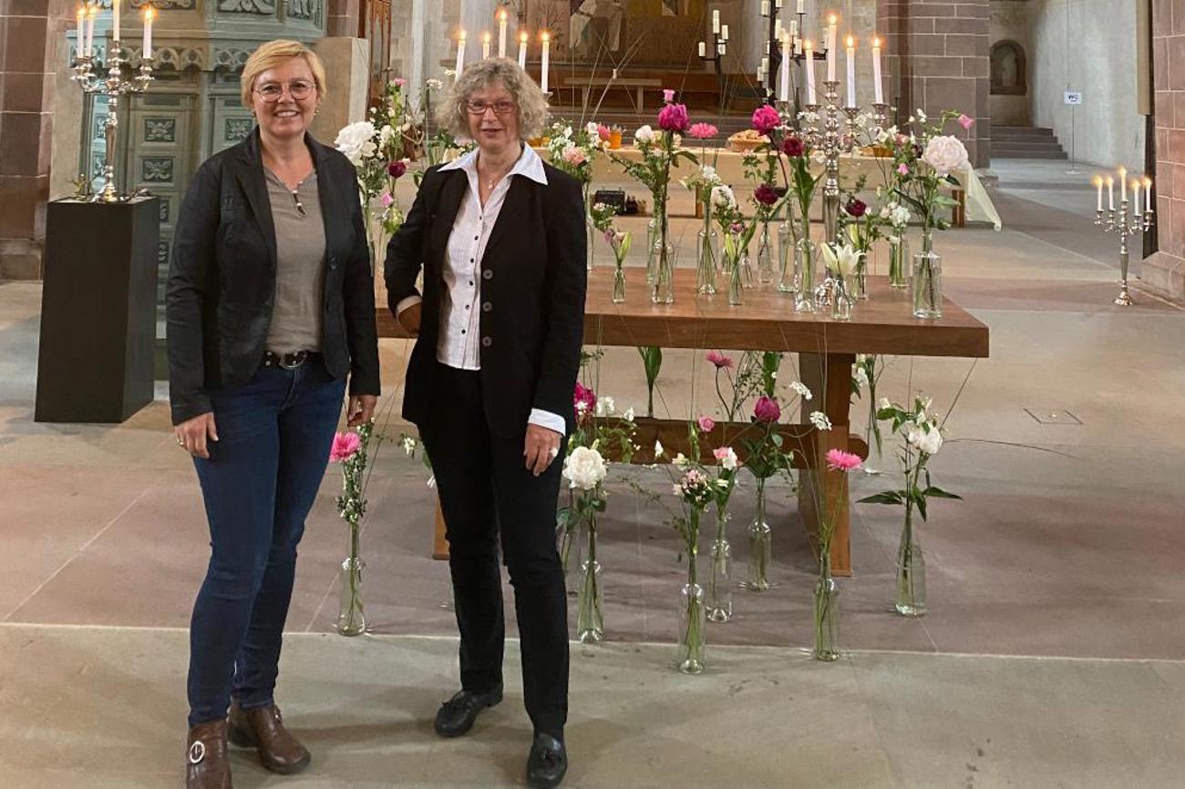 Kupplerinnen Nicole Russenberger (l.) und ihre Kollegin Ulrike Lüthi.