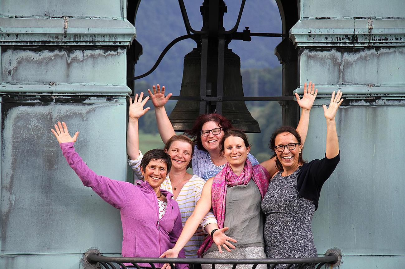 Das Frauen-Team von «Kirche unterwegs» (von links): Ursi Zweifel, Dagmar Doll, Christina Brüll Beck, Daniela Müller-Kuhn und Barbara Hefti. Auf dem Bild fehlt Irina Kasper. Bild mb.