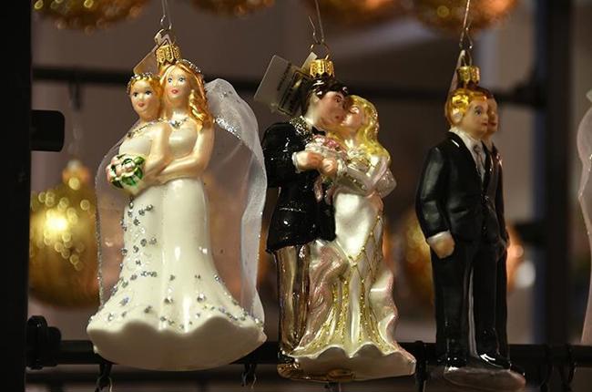 2301 Christbaumkugeln 19