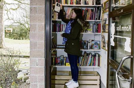 Von der Telefonkabine zur Mini-Bibliothek