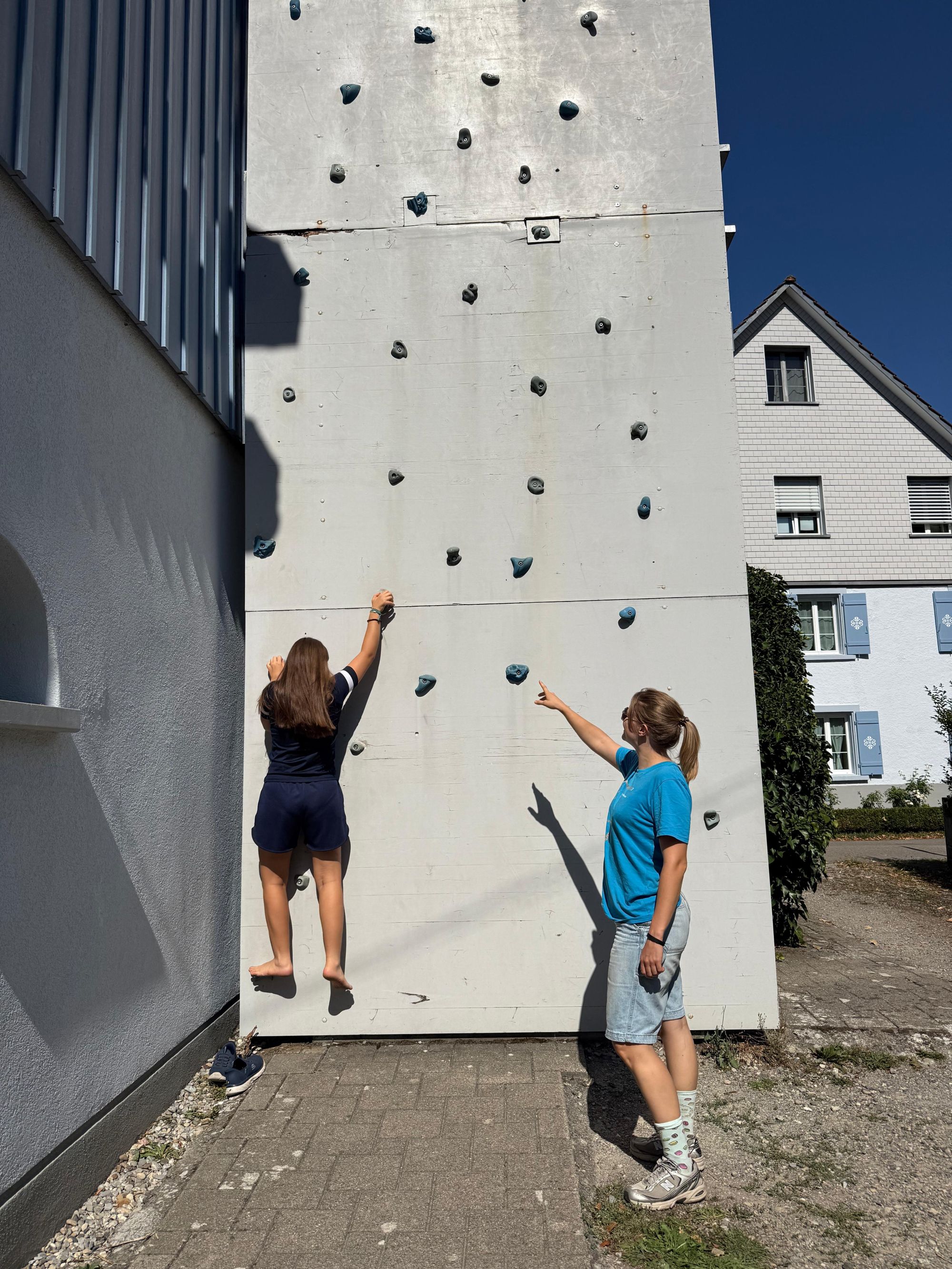Stefanie Urscheler (rechts) engagiert sich auch in der kirchlichen Jugendarbeit.