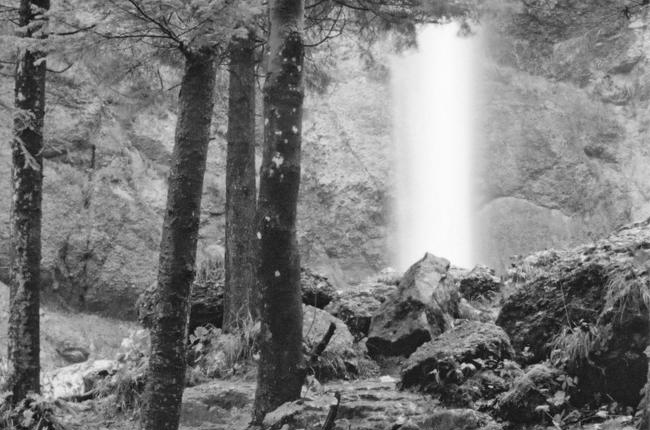 Klein Klein Moser Jung Peter Wassersaeule