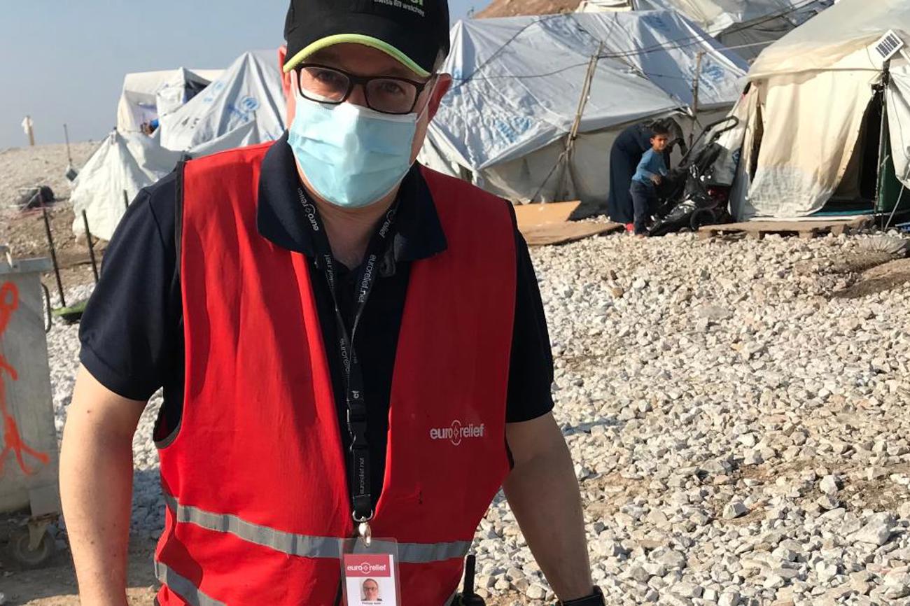 Pfarrer Philipp Aebi bei seinem Freiwilligen-Einsatz auf Lesbos.