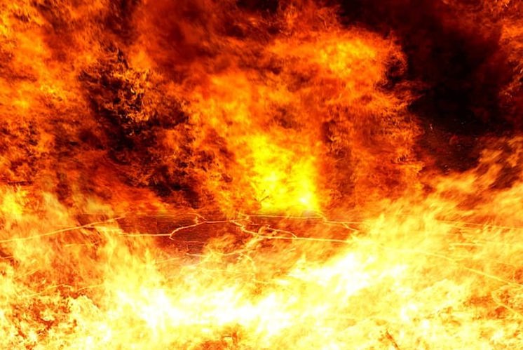 Mit der Hölle drohen