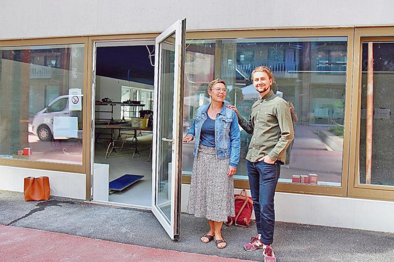 Offene Tür: Nicole Russenberger und Projektleiter Tim Bucher.