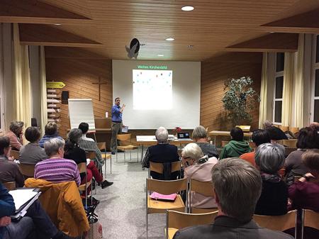 Generationenkirche: Glarner Reformierte denken mehr regional