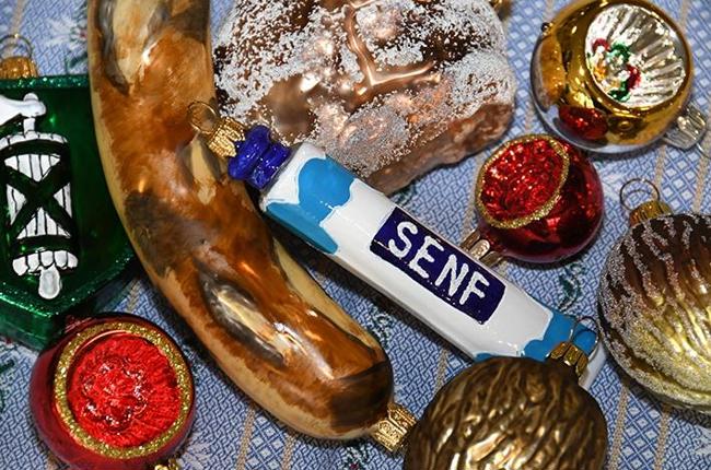 2301 Christbaumkugeln 4