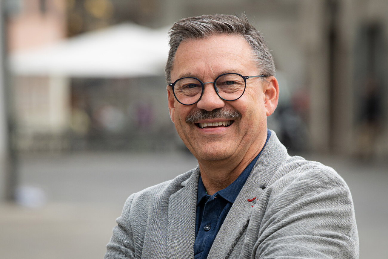 Markus Bernet ist der amtsälteste Kirchenschreiber der Schweiz. Nach beinahe 31 Jahren tritt er im Frühling 2025 von diesem Amt zurück. Der Kantonalkirche bleibt er in anderer Funktion aber erhalten. Foto: zvg