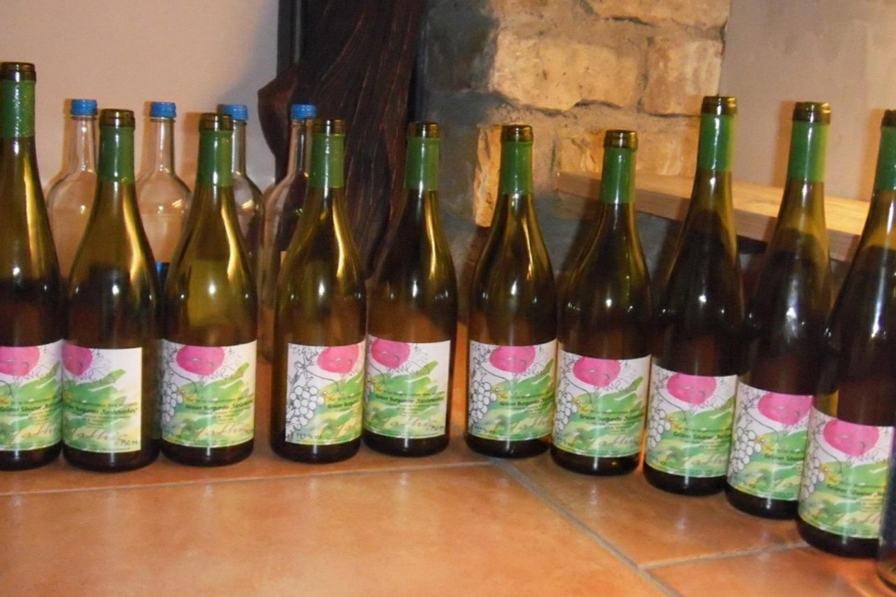Als der Wein alle war, wandte sich Jesu Mutter an ihren Sohn. Doch dieser wies sie schroff zurück. Foto: pixabay