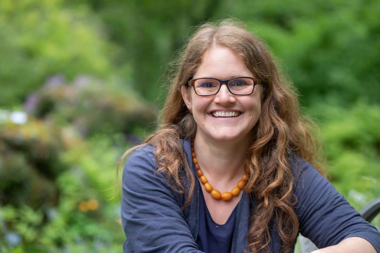 «Die Kirche ist durch die Frauen nicht emotionaler und 'softer' geworden. Ich lehne solche Geschlechterstereotypen ab. Eigenschaften sind nicht an ein Geschlecht gebunden», sagt Gabriela Allemann.