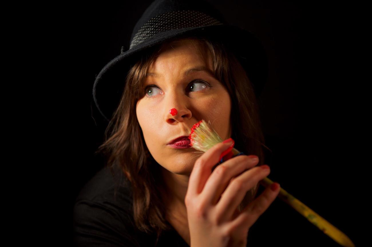 «In die Farben verliebt»: Vida Sprenger. (Bild: Jens Stalder)