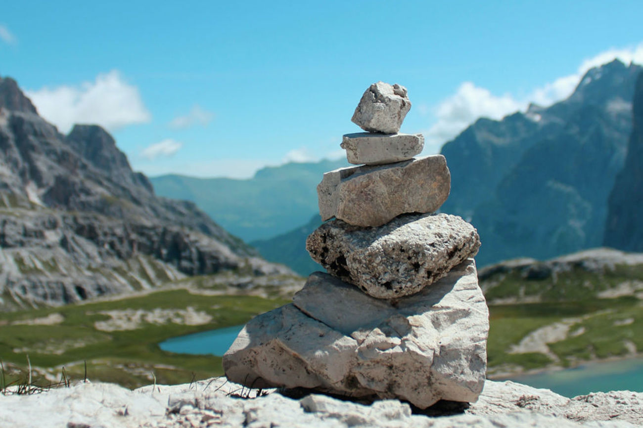 Wer und was hilft, um das Gleichgewicht zu behalten? | Foto: Mattia Bericchia, unsplash.com