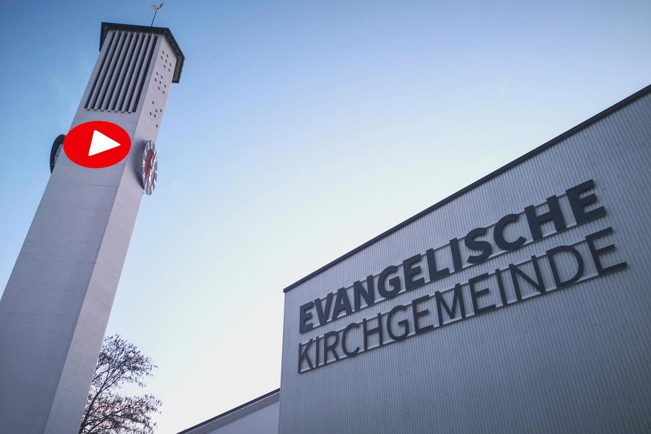Symbolische Bildmontagen: Kirchgemeinden setzen während der Pandemie unter anderem auf
Livestreams...
