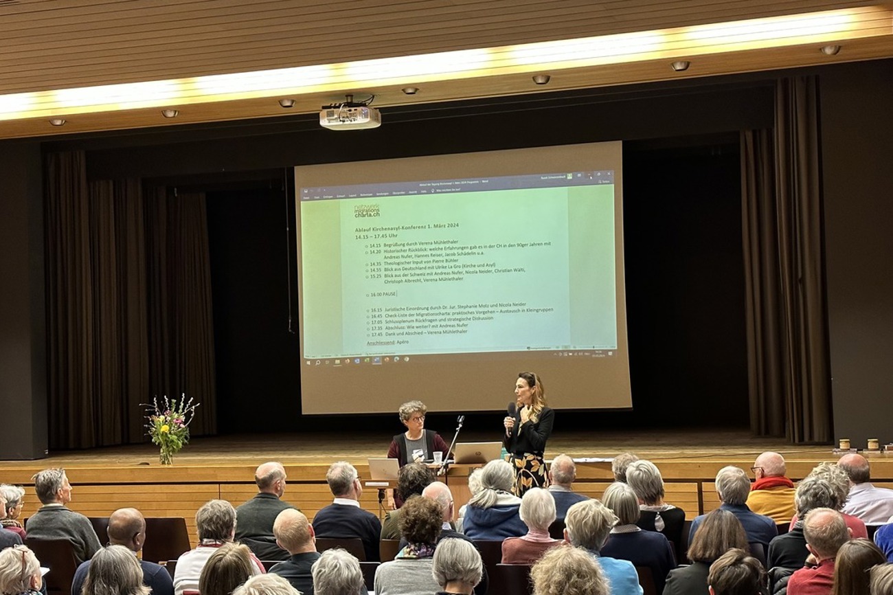 Konferenz zum Thema Kirchenasyl in Zürich organisiert vom Netzwerk migrationscharta.ch. Foto: zvg