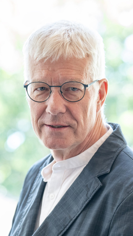 Warum? Die Frage, die sich Hinterbliebenen nach einem Suizid stellt