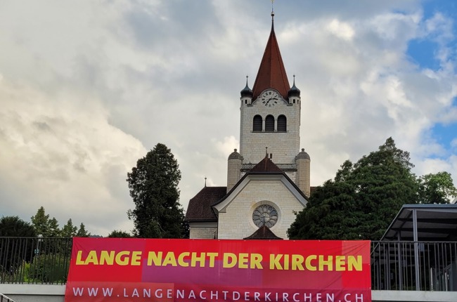 Die Lange Nacht der Kirchen in Rorschach war gut besucht. Mutige wagten sich rauf auf den Kirchturm. Foto: sd