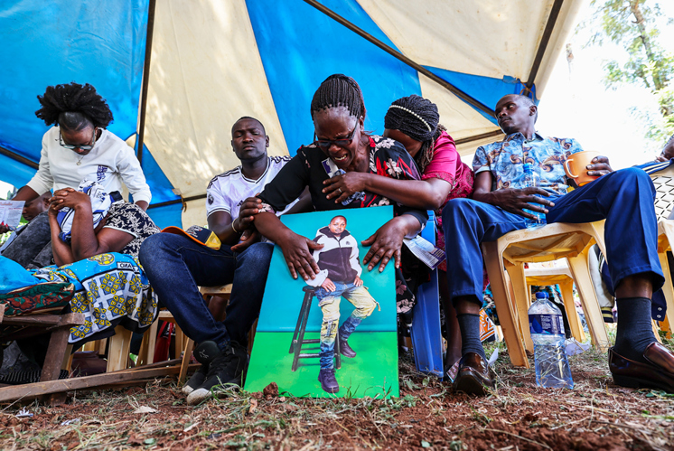 Aus Kenia in den Ukraine-Krieg – Wie Russland in Afrika rekrutiert