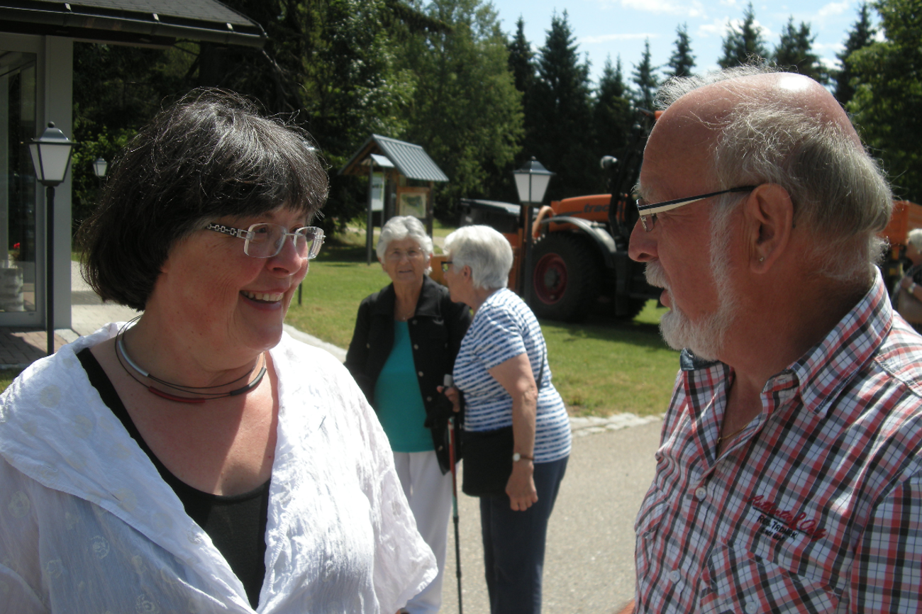 Pfarrfrau Iris Hug begleitet Konfirmandenlager und Seniorenausflüge.
