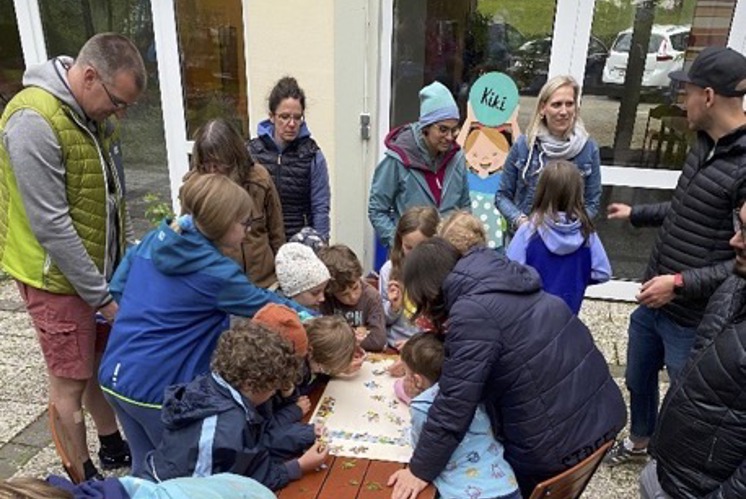 Von Familien überrannt