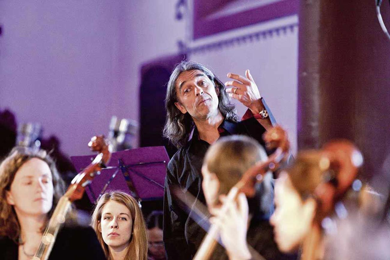 In der Karwoche führt der SingBach-Chor unter der Leitung von Martin von Rütte die Matthäuspassion auf.|Flury