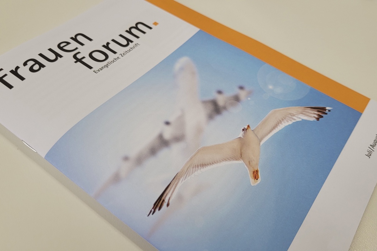 Nach 85-jährigem Flug kommt nun die Landung: Die Zeitschrift «frauen forum» wird eingestellt. Foto: sd