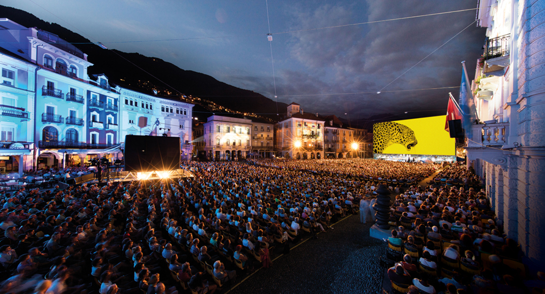 Weltberühmt, nicht nur wegen der spektakulären Atmosphäre auf der Piazza Grande: Das Filmfestival Locarno ist eines der ältesten Filmfestivals der Welt. | Foto: ©Locarno Film Festival