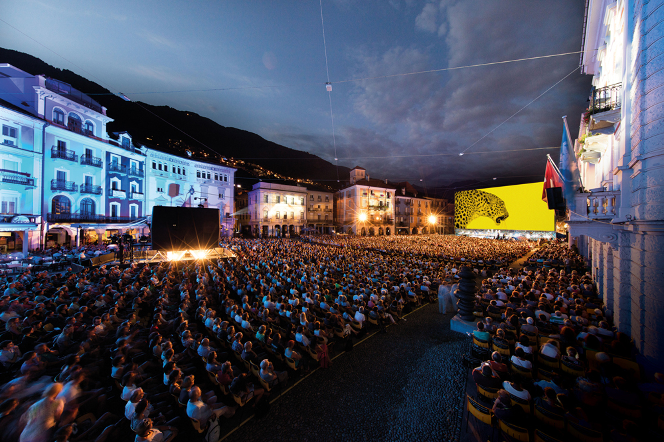 Weltberühmt, nicht nur wegen der spektakulären Atmosphäre auf der Piazza Grande: Das Filmfestival Locarno ist eines der ältesten Filmfestivals der Welt. | Foto: ©Locarno Film Festival
