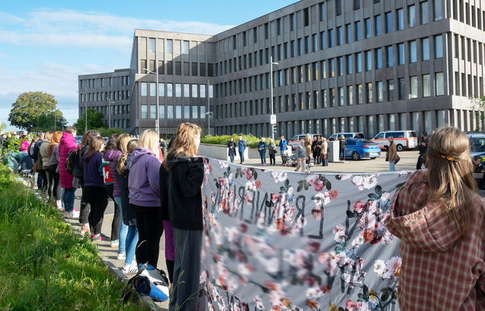 Wenn ein Dorf erschüttert wird: Was Seelsorge in solchen Momenten leisten kann
