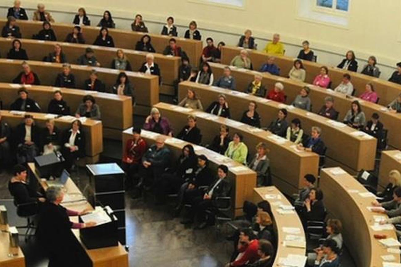 Frauenbund fordert Gerechtigkeit für Frauen: Gleicher Lohn für gleiche Arbeit