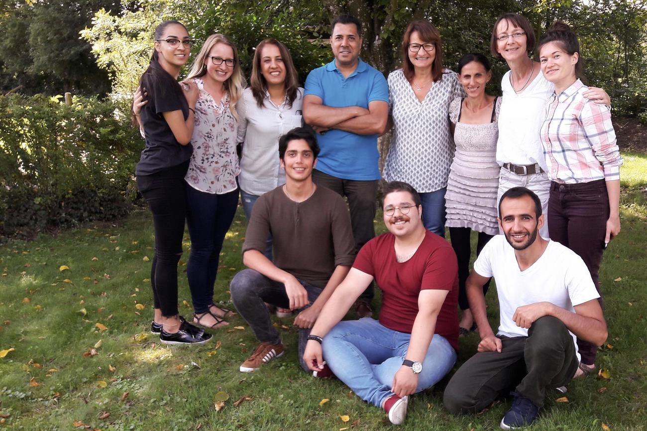 Ursel Rutz (zweite von rechts) mit einer Gruppe Asylsuchender aus Afghanistan: Die Amriswilerin engagiert sich seit vielen Jahren dafür, dass Flüchtlinge Zugang zur Gesellschaft finden. (Bild: pd)